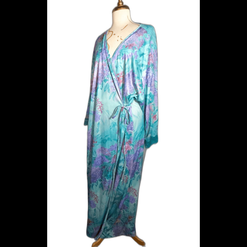 Mireille St Hilaire Robe Size L/XL Vintage 80's Romantic Academia Lingerie